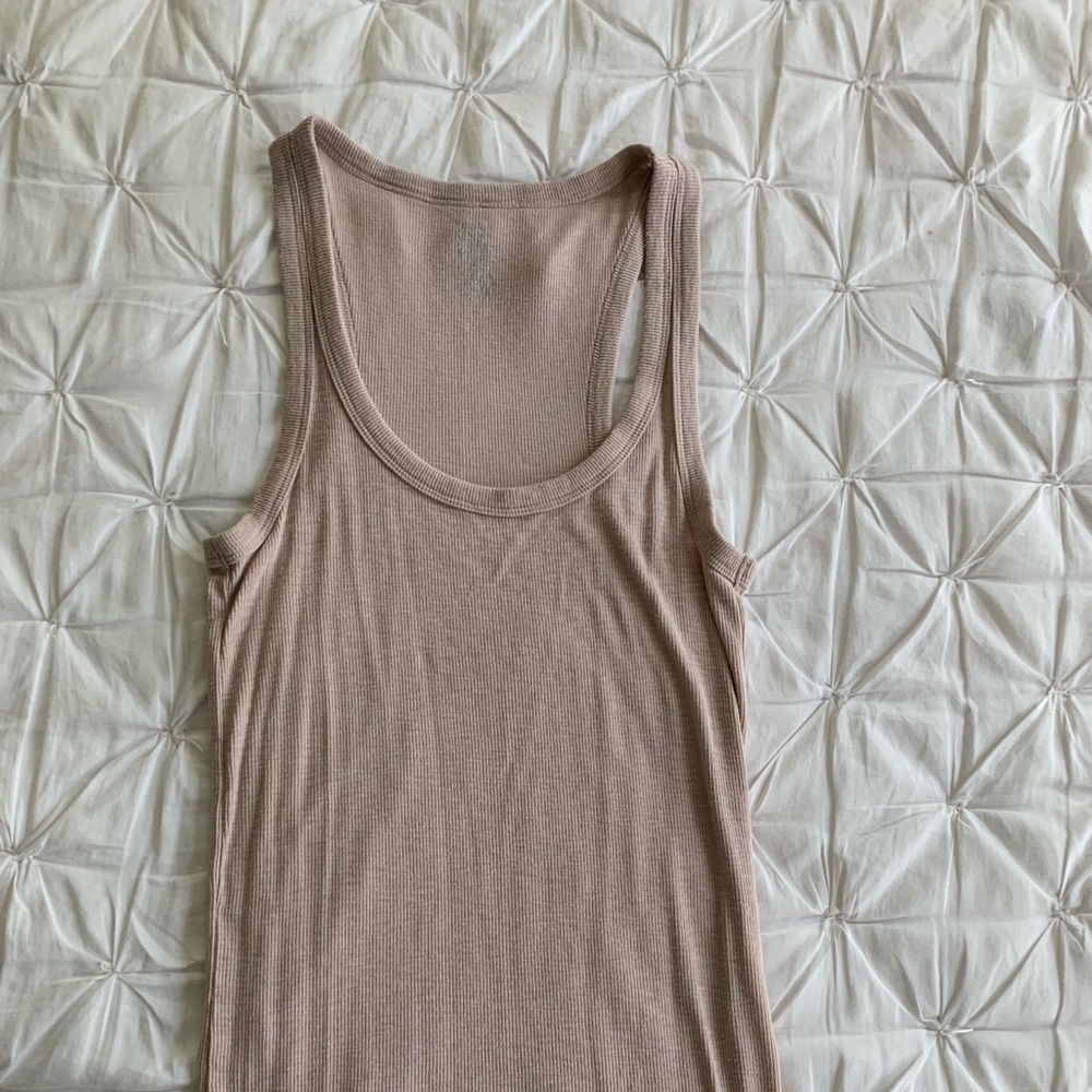 Aerie Tank